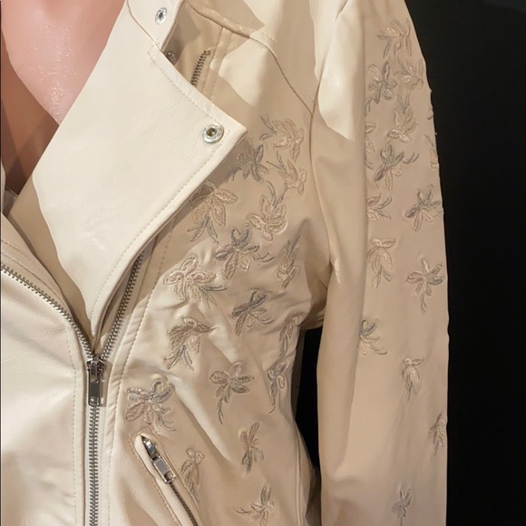 LYSSE Embroidered Vegan Leather Moto Jacket Coat - Picture 3 of 10